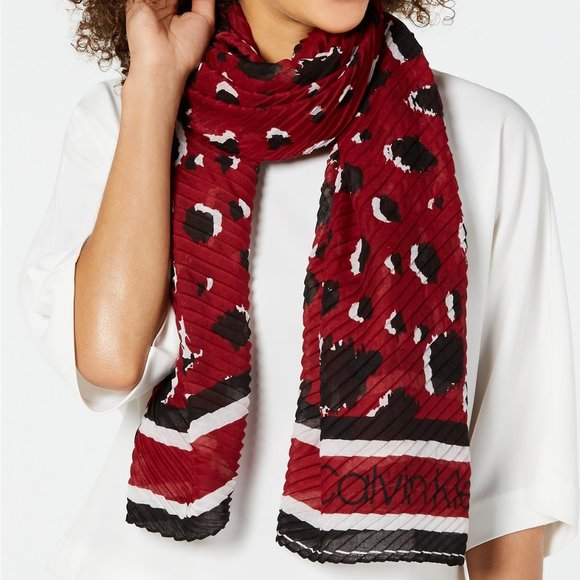 Calvin Klein Pleated Leopard Print Scarf NWOT   3/$15 - Picture 1 of 6